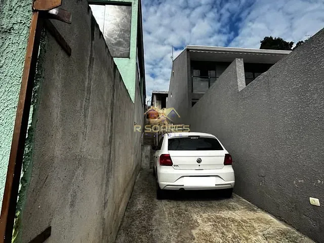 Casa com 204m² 3 quartos e 1 banheiro, à venda, no bairro Passaúna em Araucária