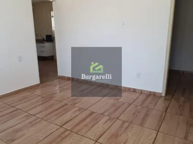 Casa 3 quartos e 1 banheiro, para alugar, no bairro Vila São Francisco em Lavras