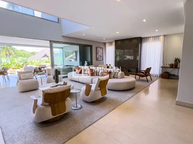 Casa 5 quartos e 8 banheiros, à venda, no bairro Tamboré em Santana de Parnaíba