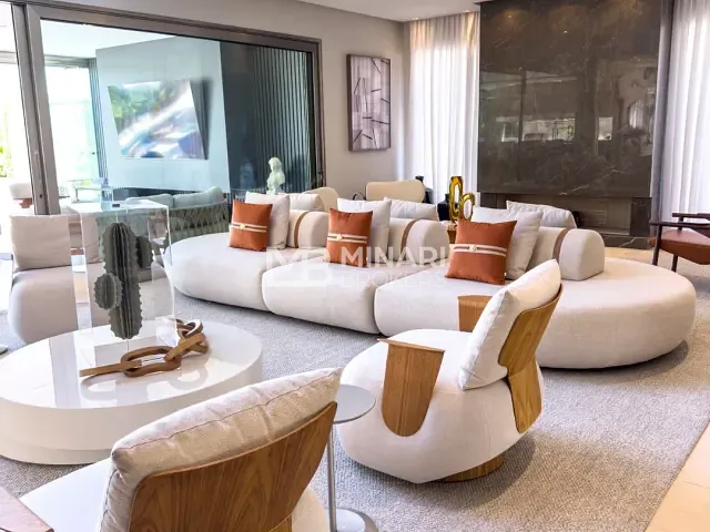 Casa 5 quartos e 8 banheiros, à venda, no bairro Tamboré em Santana de Parnaíba