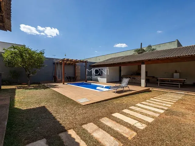 Casa 4 quartos e 5 banheiros, à venda, no bairro Setor Habitacional Vicente Pires em Brasília