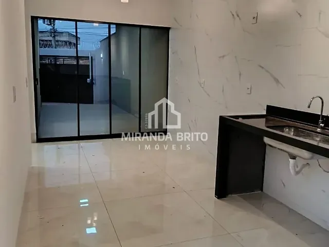 Casa 3 quartos e 2 banheiros, à venda, no bairro Residencial Solar Central Park em Aparecida de Goiânia