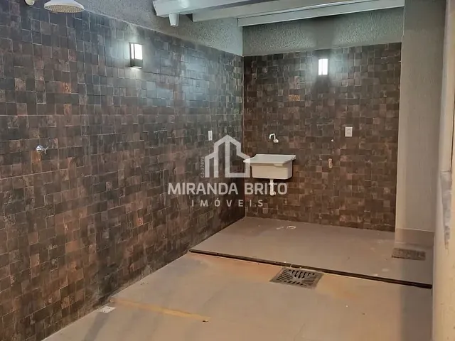 Casa 3 quartos e 2 banheiros, à venda, no bairro Residencial Solar Central Park em Aparecida de Goiânia