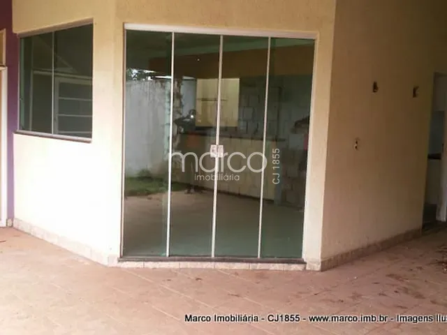 Casa com 243m² 3 quartos e 3 banheiros, à venda, no bairro Residencial Canadá em Goiânia