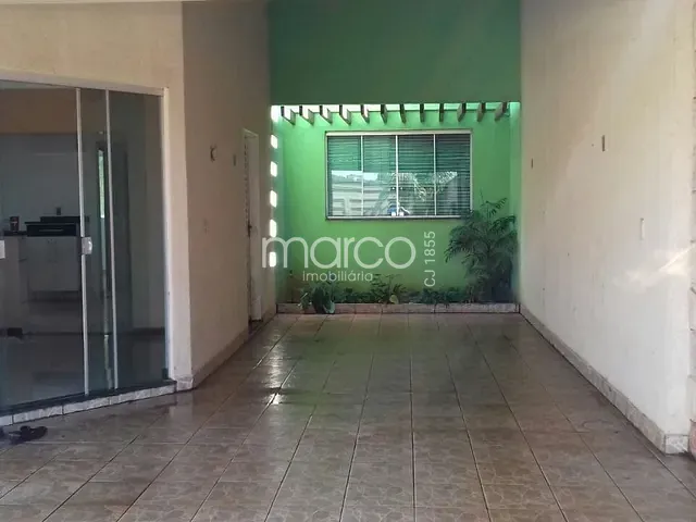 Casa com 243m² 3 quartos e 3 banheiros, à venda, no bairro Residencial Canadá em Goiânia