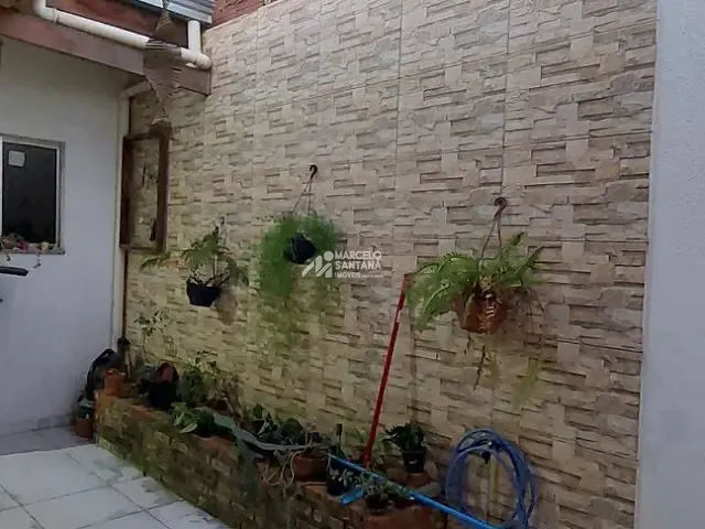Casa com 100m² 2 quartos e 1 banheiro, à venda, no bairro Zabelê em Vitória da Conquista