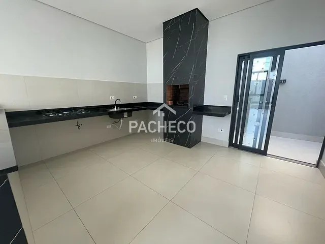 Casa com 170m² 2 quartos e 3 banheiros, à venda, no bairro Terrazul SM em Santa Bárbara D'Oeste