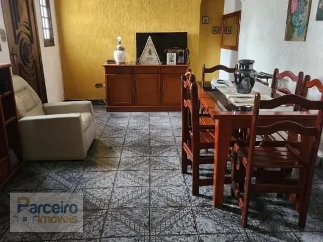Casa com 422m² 3 quartos e 1 banheiro, à venda, no bairro Vila Bela em São Paulo