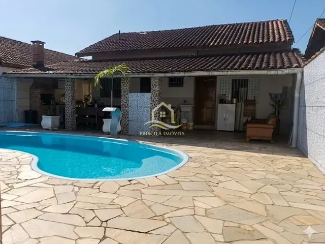 Casa com 450m² 2 quartos e 2 banheiros, à venda, no bairro Boraceia em Bertioga