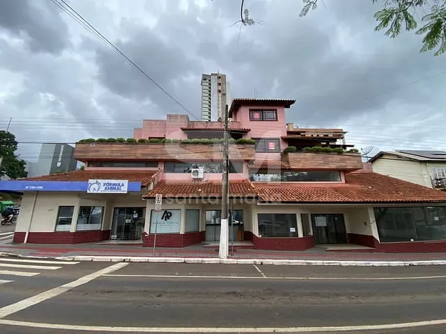 Casa 4 quartos e 1 banheiro, para alugar, no bairro Centro em Chapecó