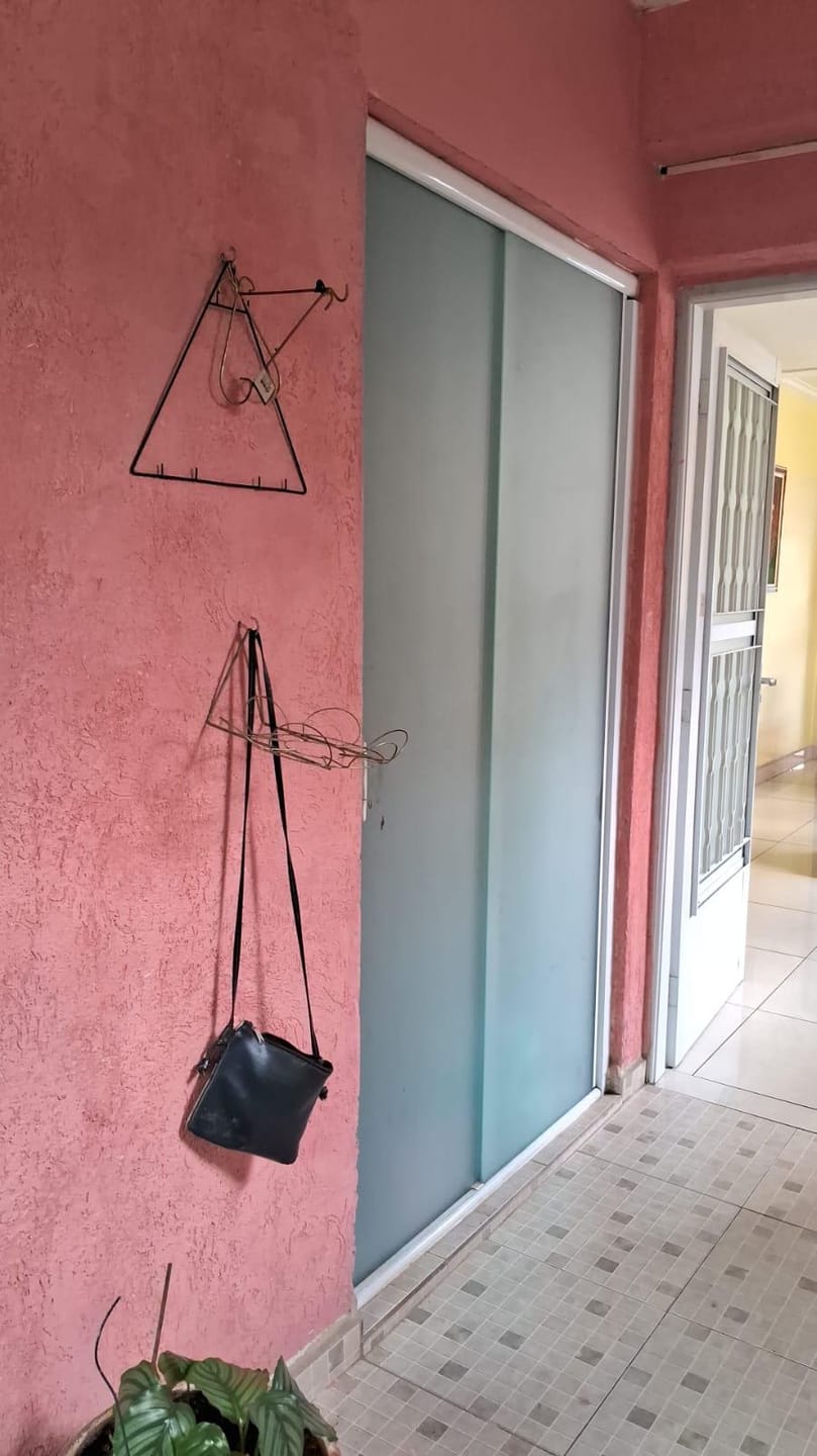 Casa para alugar com 3 quartos, 200m² - Foto 32