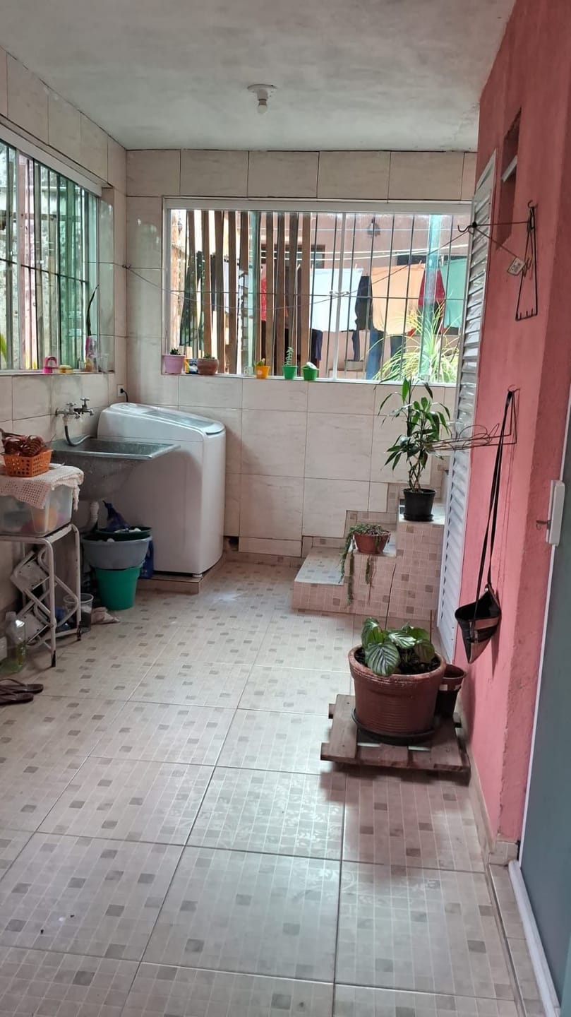 Casa para alugar com 3 quartos, 200m² - Foto 33
