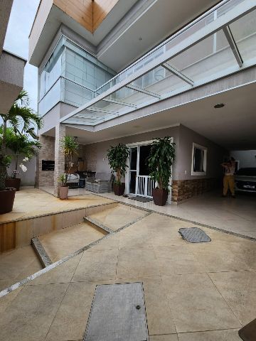 Casa com 450m² 5 quartos e 6 banheiros, à venda, no bairro Vargem Pequena em Rio de Janeiro