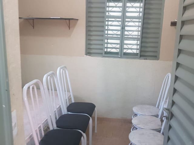 Casa 2 quartos e 2 banheiros, à venda, no bairro Mansões Águas Quentes em Caldas Novas