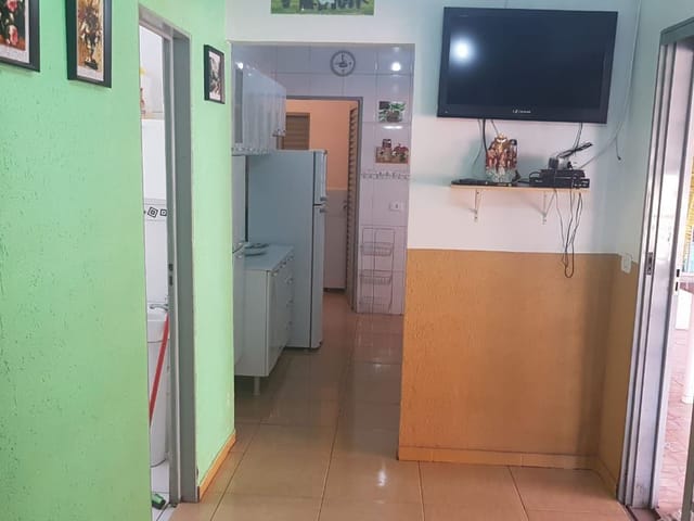 Casa 2 quartos e 2 banheiros, à venda, no bairro Mansões Águas Quentes em Caldas Novas