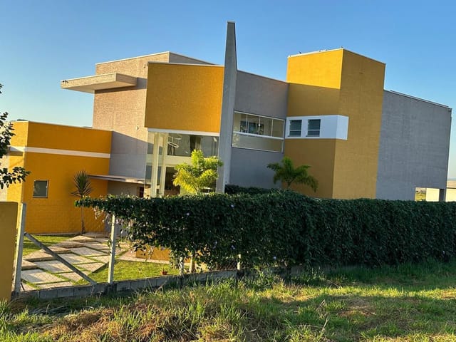 Casa com 1000m² 4 quartos e 2 banheiros, à venda, no bairro Recanto Jaguari em Vargem