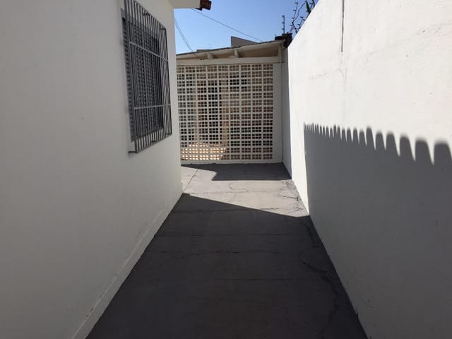 Foto do Casa - Casa com 3 dormitórios para alugar, 0 m² por R$ 1.800,00/mês - Santa Marta - Uberaba/MG | ZUCATO IMOBILIARIA LTDA
