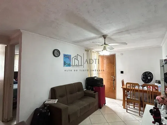Apartamento 2 quartos e 1 banheiro, à venda, no bairro Jardim Marica em Mogi das Cruzes