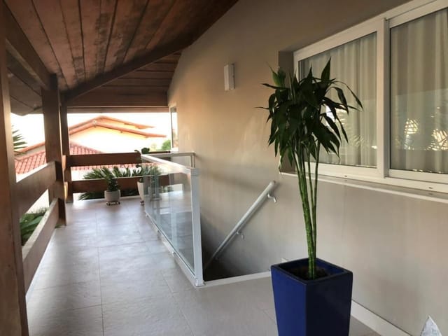 Casa com 900m² 5 quartos e 7 banheiros, à venda, no bairro Cancela Preta em Macaé