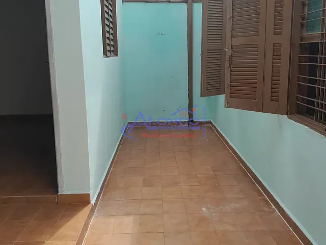 Casa com 188m² 3 quartos e 2 banheiros, para alugar, no bairro Jardim Santa Maria em Jacareí