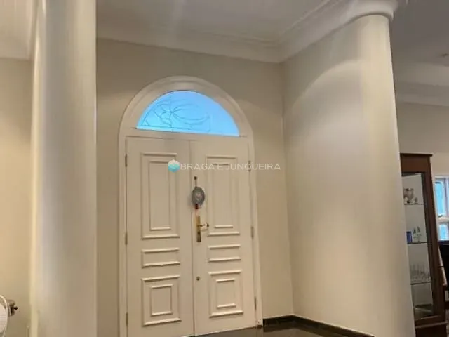 Casa com 978m² 4 quartos e 8 banheiros, à venda, no bairro Jardim Francisco Fernandes em São José do Rio Preto