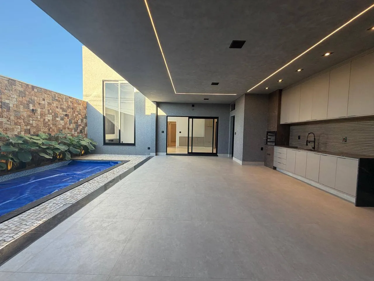 Casa, 3 quartos, 152 m² - Foto 4