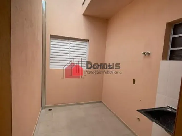 Casa à venda, no bairro Residencial e Comercial Portal dos Eucaliptos em Pindamonhangaba