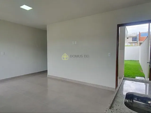 Casa com 125m² 2 quartos e 2 banheiros, à venda, no bairro Casal Garcia em Itatiaia