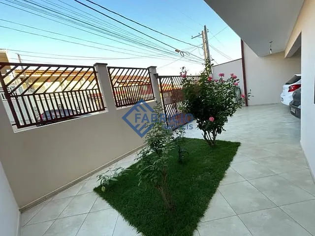 Casa com 250m² 3 quartos e 4 banheiros, à venda, no bairro João XXIII em Vinhedo