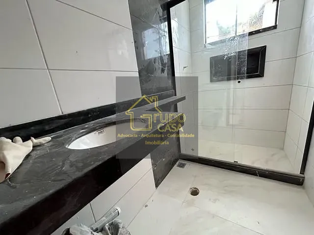 Casa com 240m² 2 quartos e 2 banheiros, à venda, no bairro Jardim Atlântico Central (Itaipuaçu) em Maricá