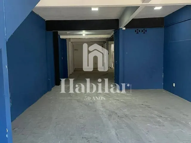 Prédio à venda, no bairro Ponto Novo em Aracaju