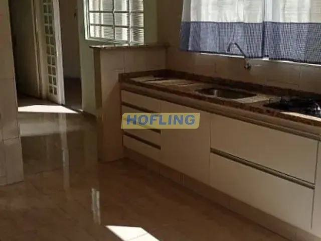 Casa com 125m² 2 quartos e 1 banheiro, à venda, no bairro Jardim Cherveson em Rio Claro