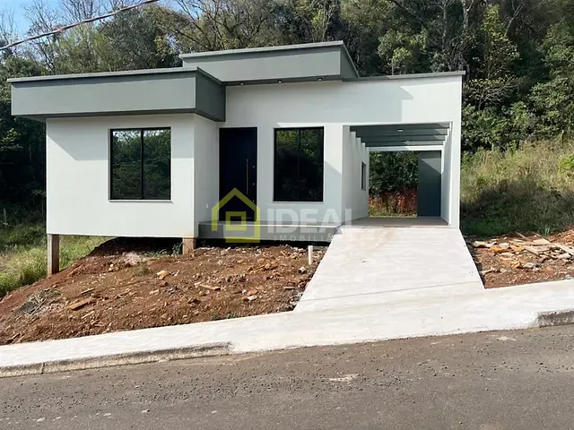 Casa com 102m² 3 quartos e 1 banheiro, à venda, no bairro São Cristóvão em Concórdia