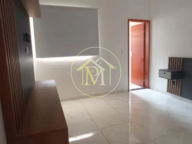 Casa com 150m² 2 quartos e 2 banheiros, à venda, no bairro Parque São Bento em Sorocaba