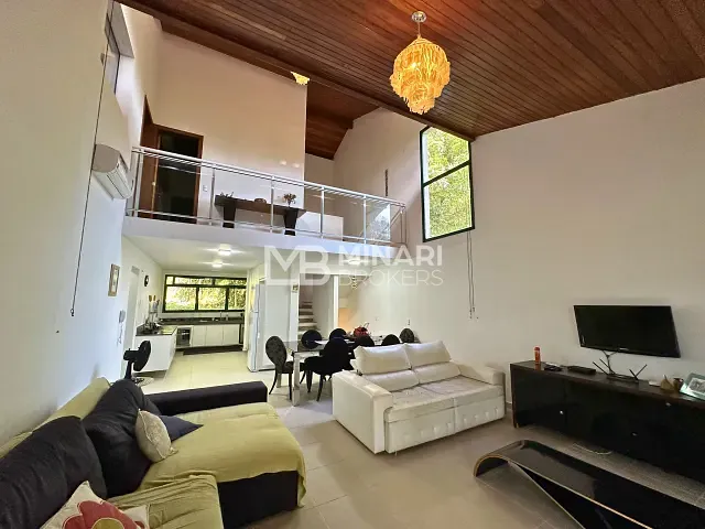 Casa 4 quartos e 3 banheiros, à venda, no bairro Camburi em São Sebastião