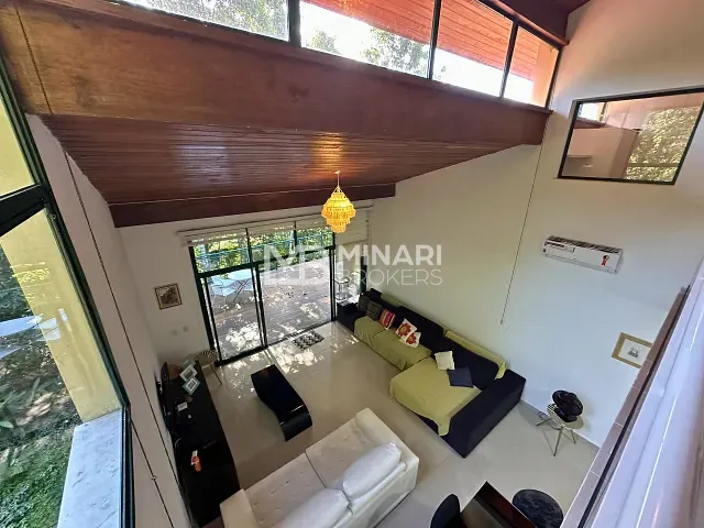 Casa 4 quartos e 3 banheiros, à venda, no bairro Camburi em São Sebastião
