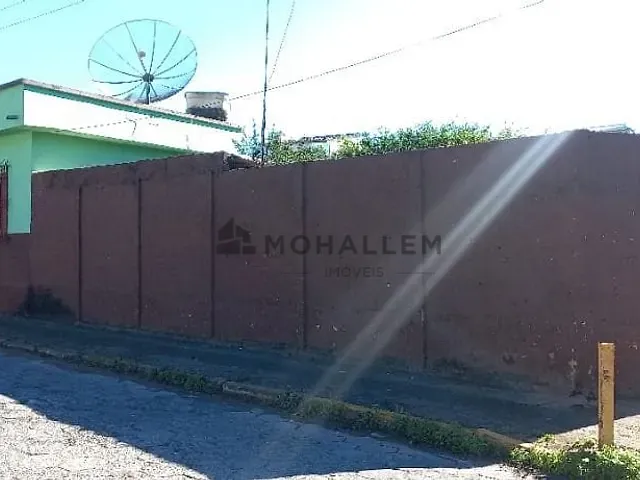 Casa com 234m² 2 quartos e 1 banheiro, à venda, no bairro Avenida em Itajubá