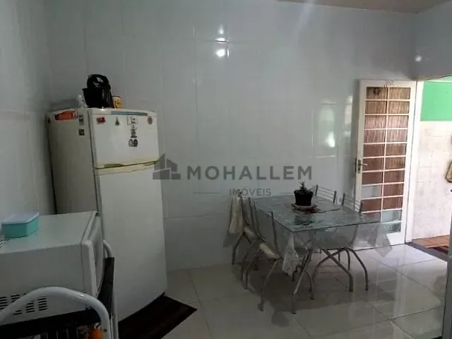 Casa com 234m² 2 quartos e 1 banheiro, à venda, no bairro Avenida em Itajubá