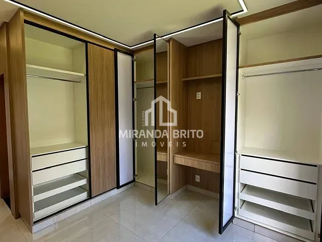 Casa 3 quartos e 4 banheiros, à venda, no bairro Jardim Atlântico em Goiânia