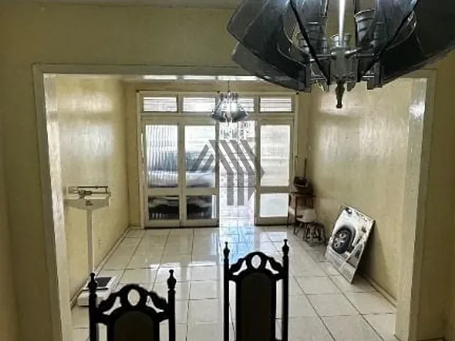 Casa 4 quartos e 2 banheiros, à venda, no bairro Guamá em Belém