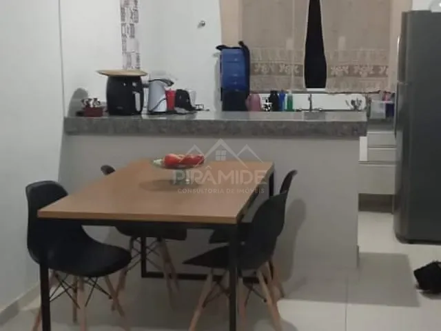 Casa com 100m² 2 quartos e 1 banheiro, à venda, no bairro Campo das Antas em Poços de Caldas