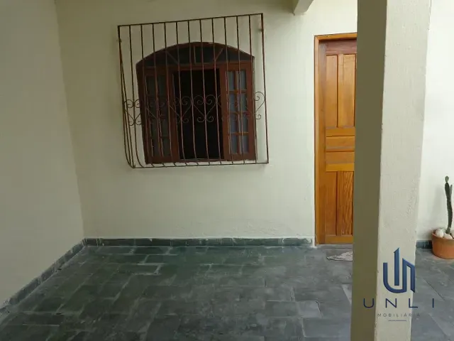Casa 2 quartos e 2 banheiros, à venda, no bairro Jardim Vila Rica - Tiradentes em Volta Redonda
