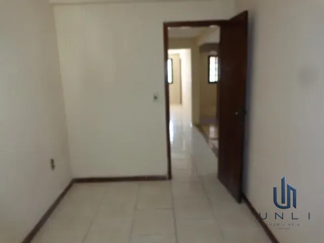 Casa 2 quartos e 2 banheiros, à venda, no bairro Jardim Vila Rica - Tiradentes em Volta Redonda