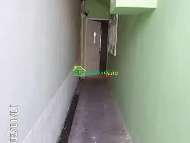 Casa com 300m², para alugar, no bairro Centro em Teresina