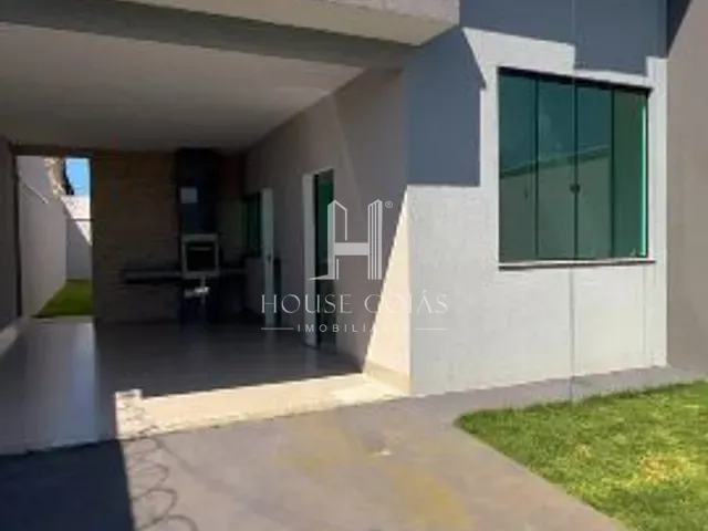 Casa 3 quartos e 2 banheiros, à venda, no bairro Cardoso Continuação em Aparecida de Goiânia