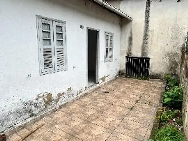 Casa 3 quartos e 2 banheiros, à venda, no bairro São Lucas em Volta Redonda