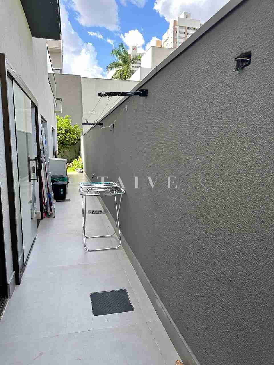 Casa, 4 quartos, 316 m² - Foto 32