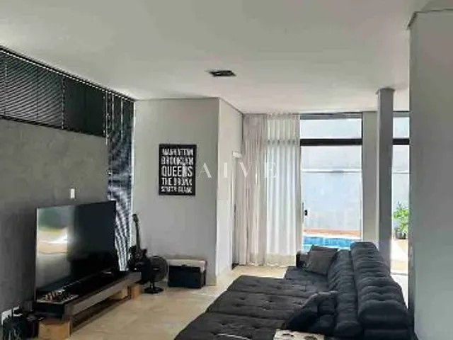 Casa com 360m² 4 quartos e 5 banheiros, à venda, no bairro Residencial José Lázaro Gouvea em Londrina