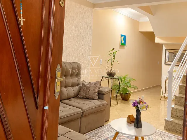 Casa com 125m² 2 quartos e 3 banheiros, à venda, no bairro Vila Suissa em Mogi das Cruzes