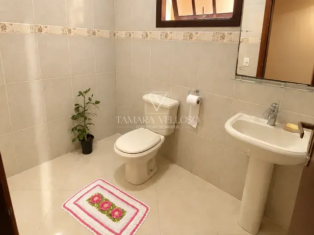 Casa com 125m² 2 quartos e 3 banheiros, à venda, no bairro Vila Suissa em Mogi das Cruzes